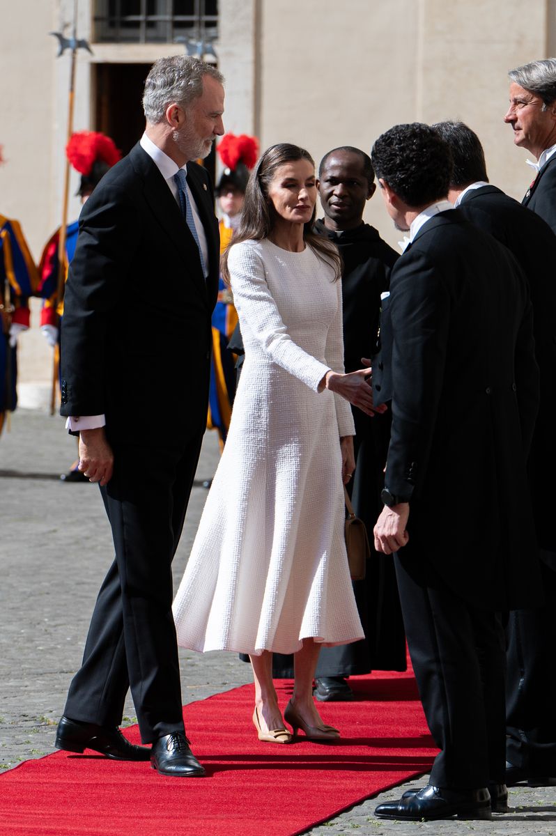 Queen Letizia opts for white in Rome, but skips a key tradition
