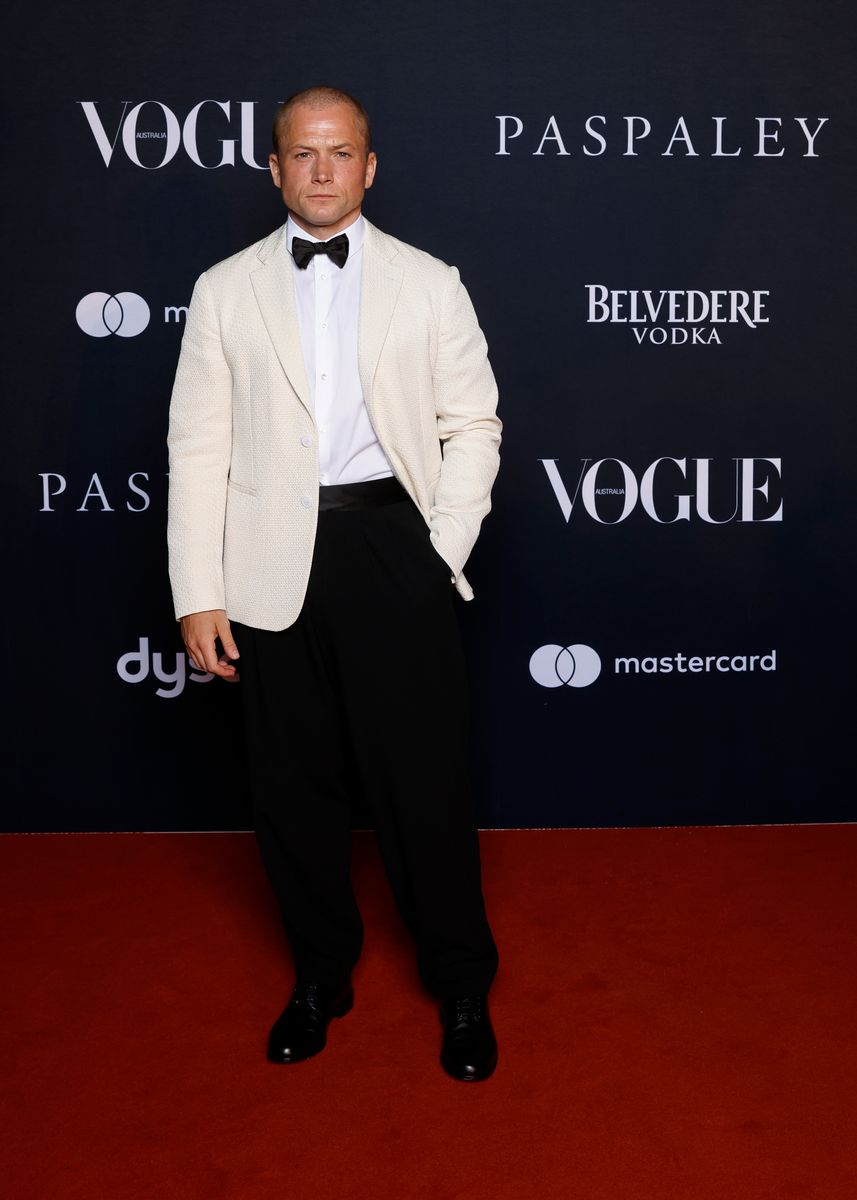 Taron is also in his single era