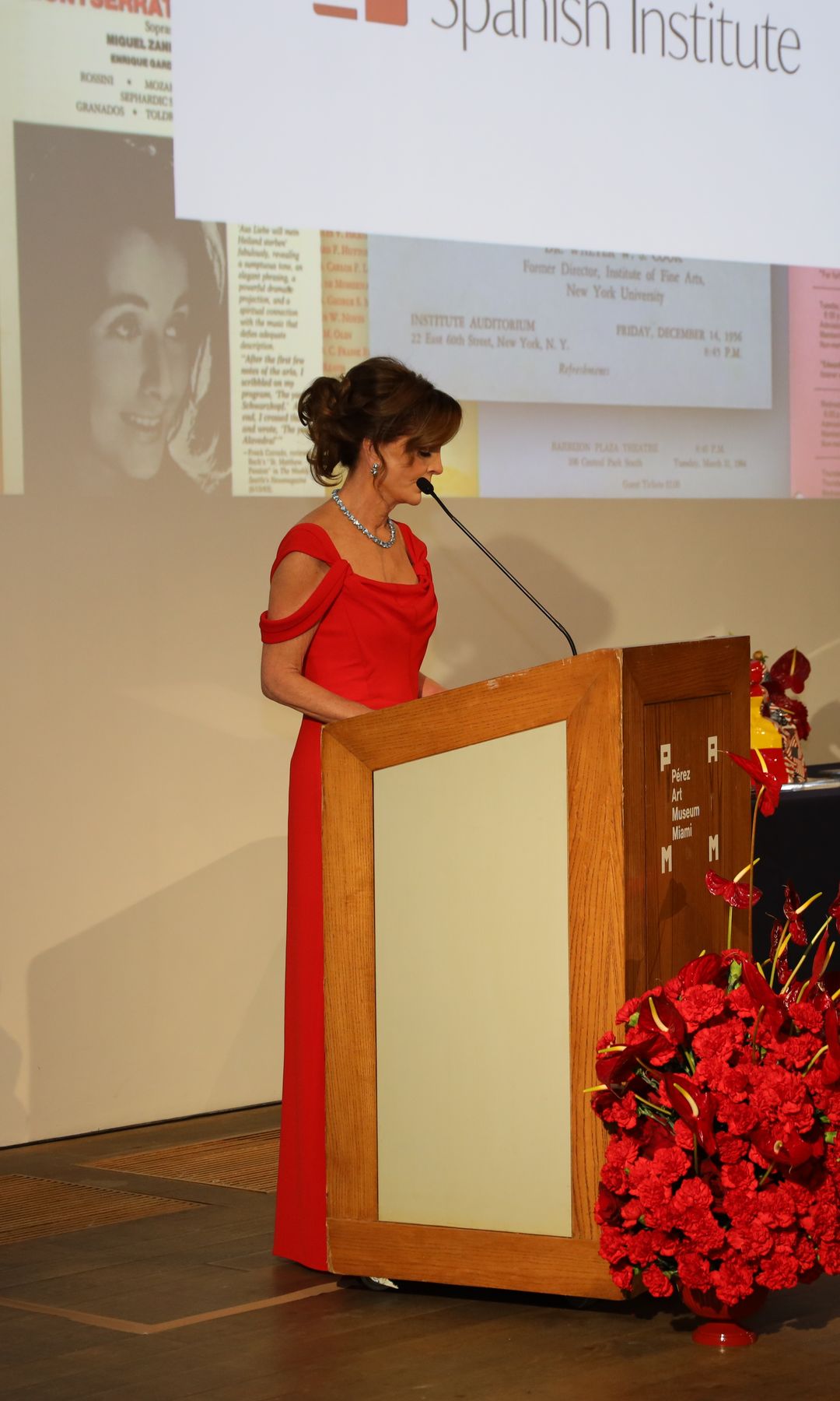 Dixie De Luca, Chair of the Queen Sofia Spanish Institute, hosted the evening at PAAM in Miami.