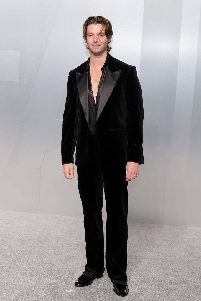 photo of patrick schwarzenegger in black tux vanity fair oscar party