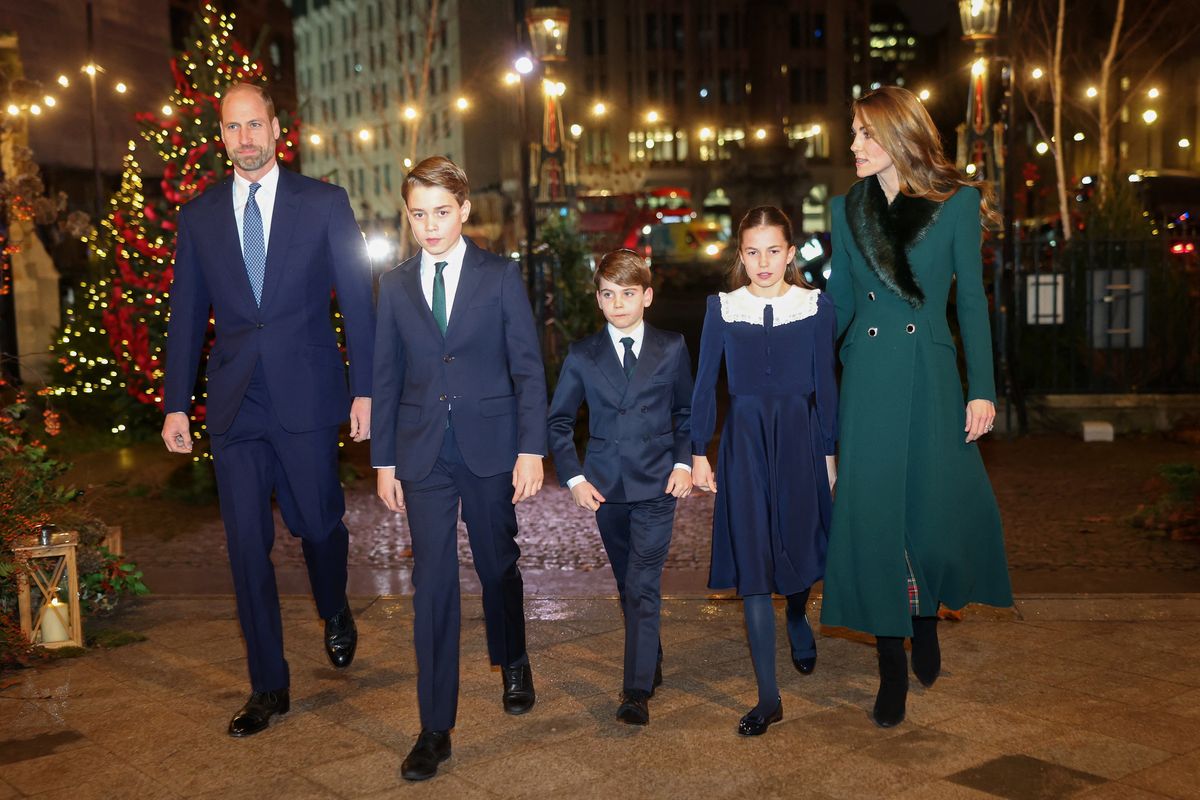 The Wales family reunites: George, Charlotte and Louis join Kate and William at Christmas carol service