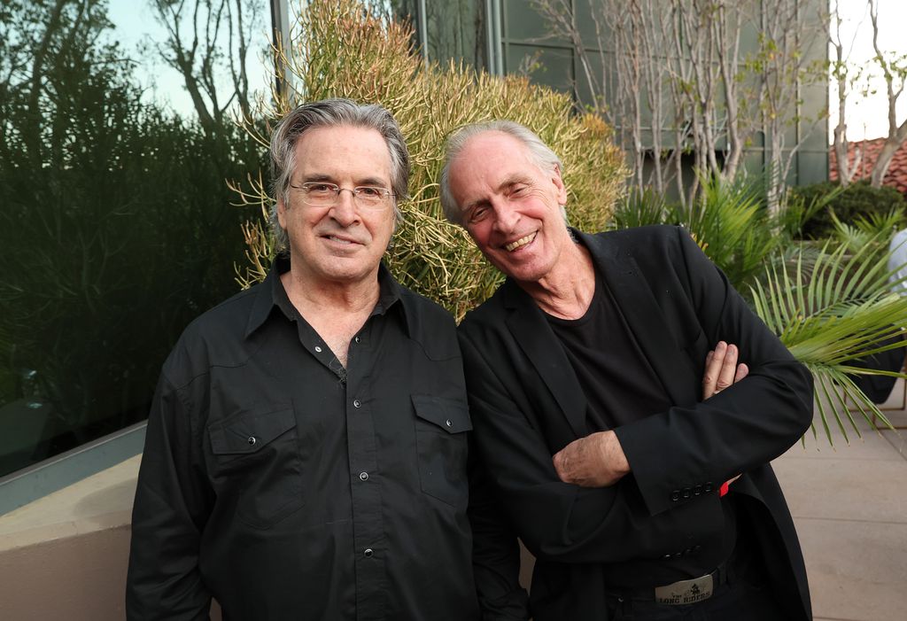 photo of robert carradine and keith carradine smiling
