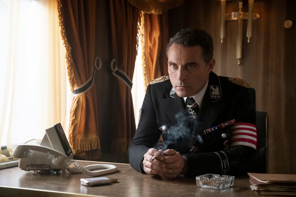 Rufus Sewell in The Man in the High Castle 