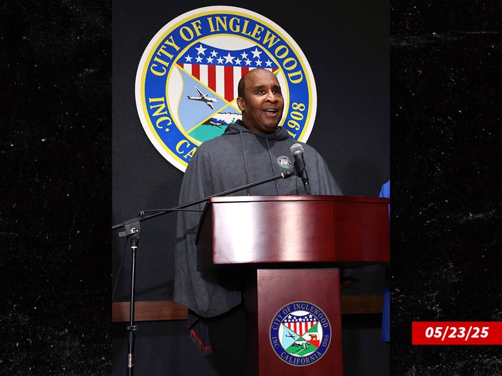 Mayor James Butts getty 1