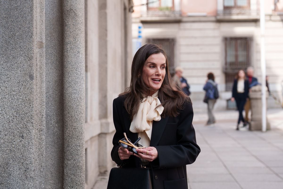 Queen Letizia on her arrival at the funeral chapel for Raul del Pozo