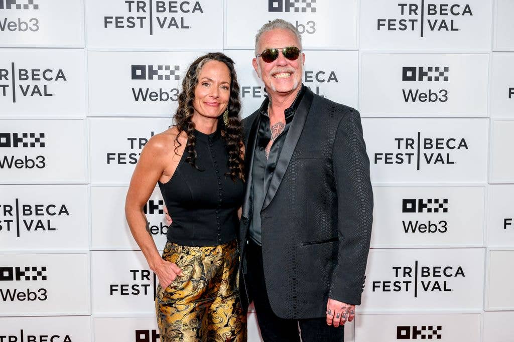Adriana gillett james hetfield red carpet