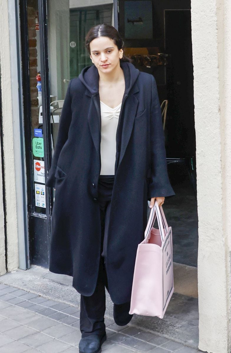 Rosalía and Loli Bahía: From Rio to Madrid Romance