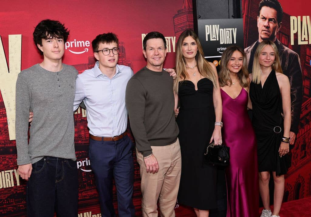 Brendan Joseph Wahlberg, Michael Wahlberg, Mark Wahlberg, Rhea Durham, Ella Rae Wahlberg and Grace Margaret Wahlberg attend Amazon's "Play Dirty" World Premiere at SVA Theater on September 24, 2025 in New York City.