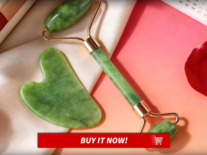 Baimei-Jade-Green-IcyMe-Gua-Shua-And-Jade-Roller-Lymphatic-Drainage-Tools-MAIN