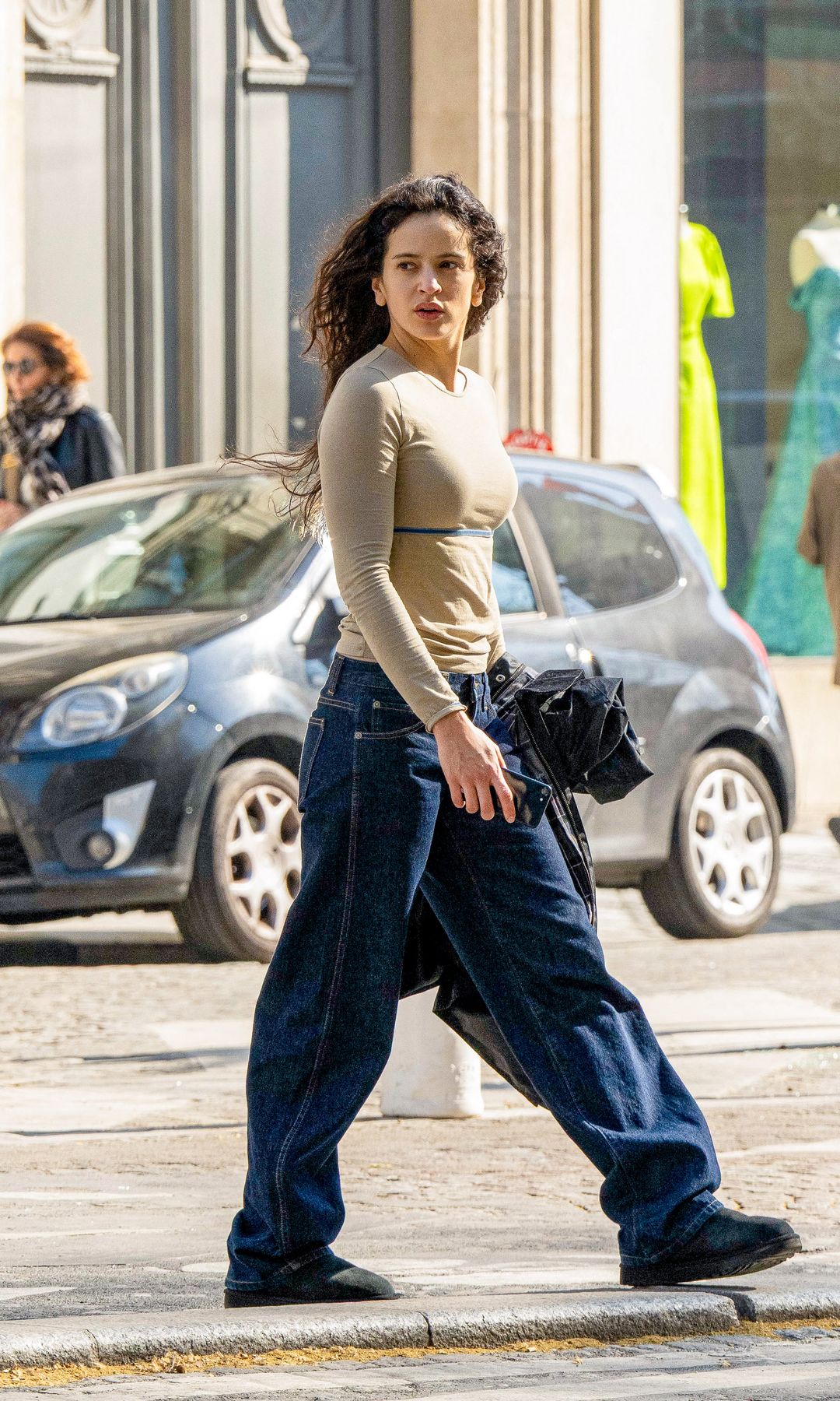 Rosalia looked stylish for the outing, opting for a waxed Barbour jacket, baggy pants, and a tight long-sleeved top