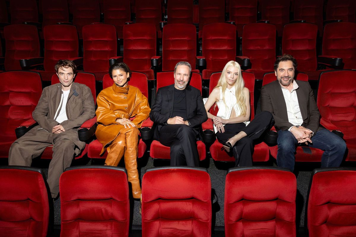 Robert Pattinson, Zendaya, Denis Villeneuve, Anya Taylor-Joy, and Javier Bardem pose together at the Warner Bros sans Timothee