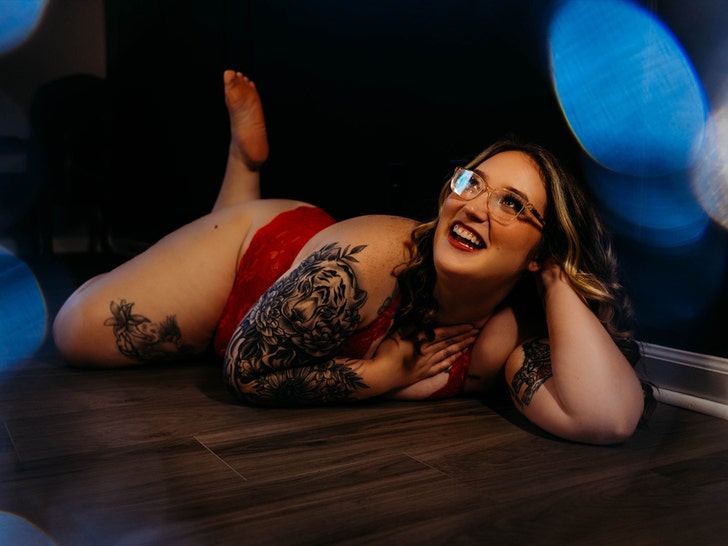 pumpkin-Kelly-&-Co.-Photography-+-Videography---Kelly-Leverett-1