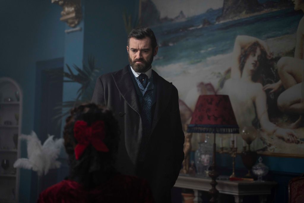 Stuart Martin as William Wellington (The Duke) in Miss Scarlet and The Duke
