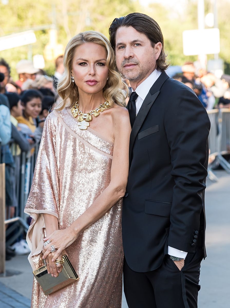 Rachel Zoe recently revealed that when she decided to leave husband Rodger Berman, her very first call was to longtime friend Jennifer Garner.
