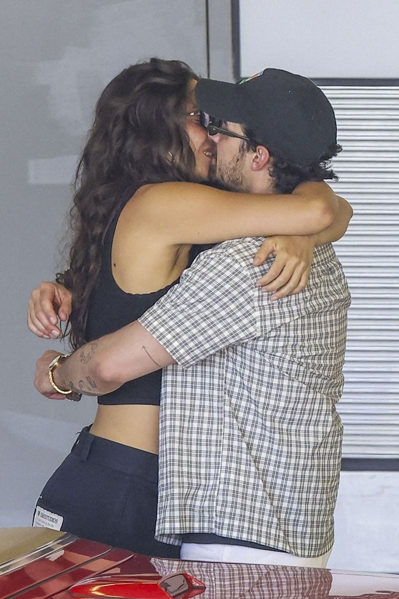 Joe Jonas and Puerto Rican girlfriend Tatiana Gabriela heat things up in romantic Miami reunion