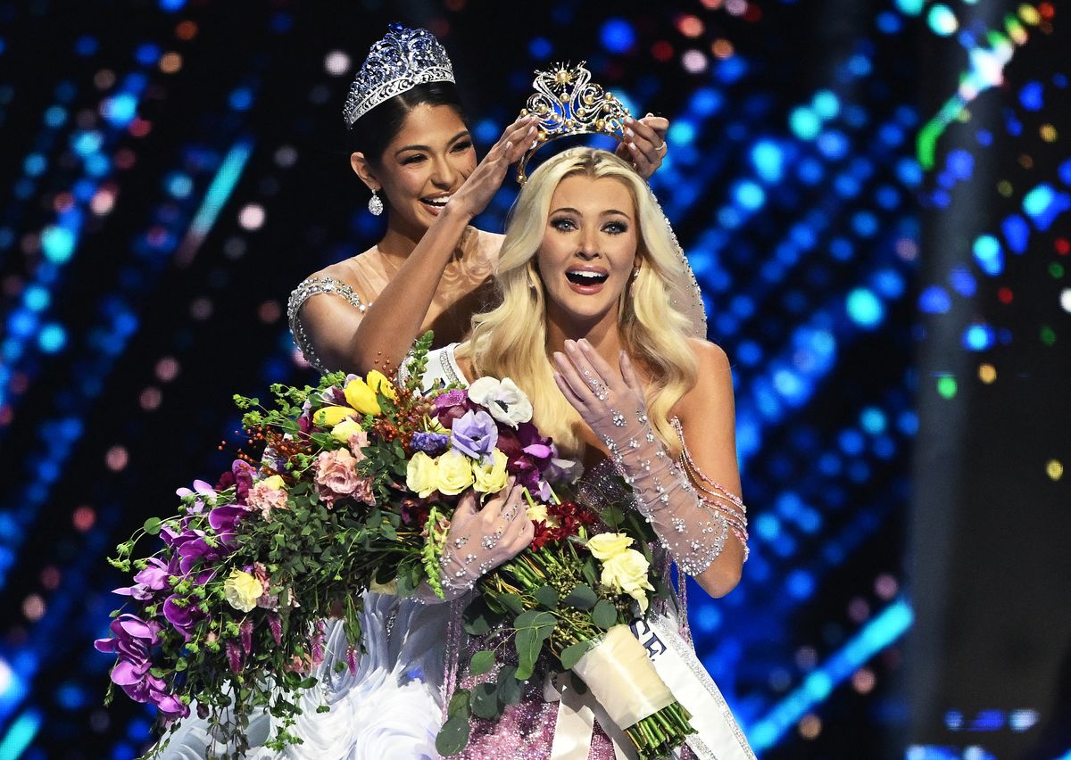 Miss Universe 2025 live: Minute-by-minute updates, results, semifinalists and the crowning