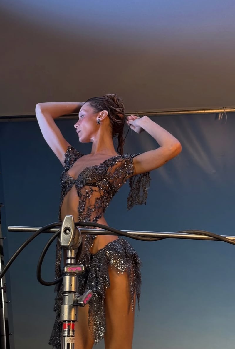 Bella’s signature style continues to position her at the forefront of fashion’s most daring conversations. 