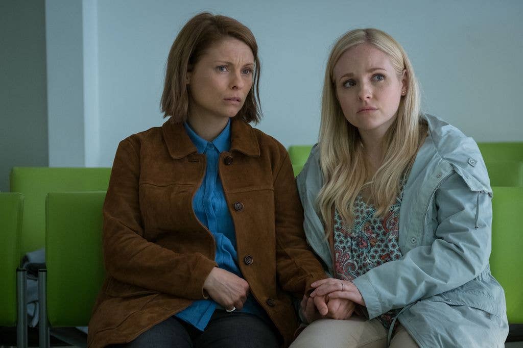 In the Dark - Helen Weeks (MYANNA BURING), Jenny (GEORGIA MOFFETT)