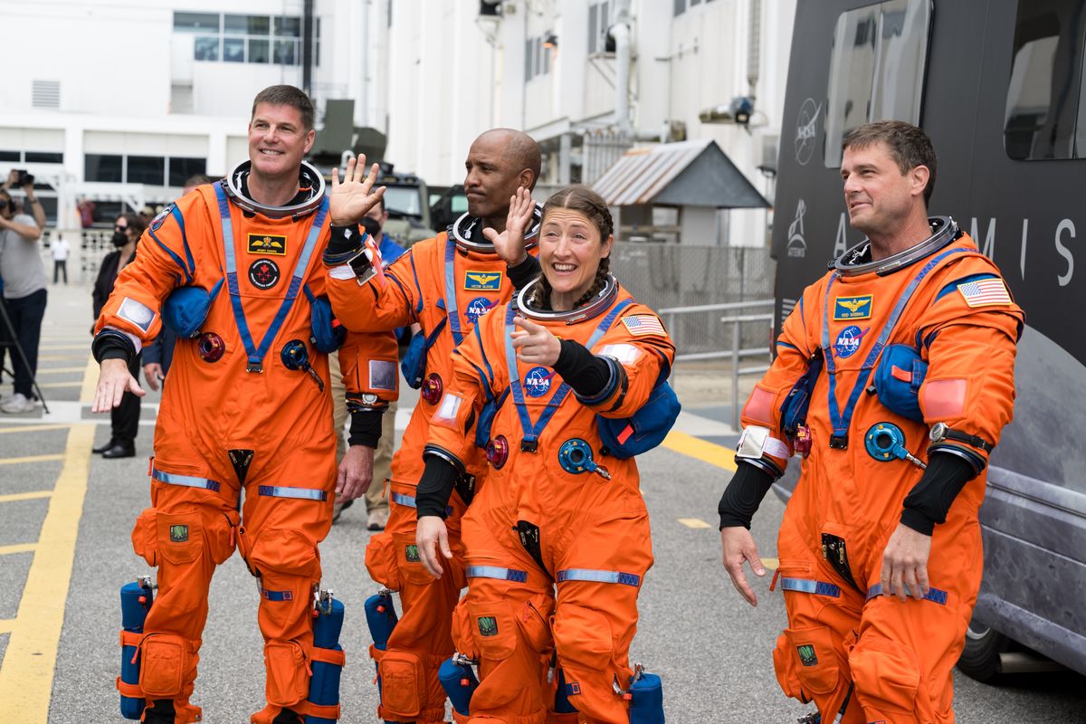 From right to left, NASA astronauts Reid Wiseman, commander; Christina Koch, mission specialist; Victor Glover, pilot; and CSA (Canadian Space Agency) astronaut Jeremy Hansen, mission specialist wave to family and friends as they prepare to depart.