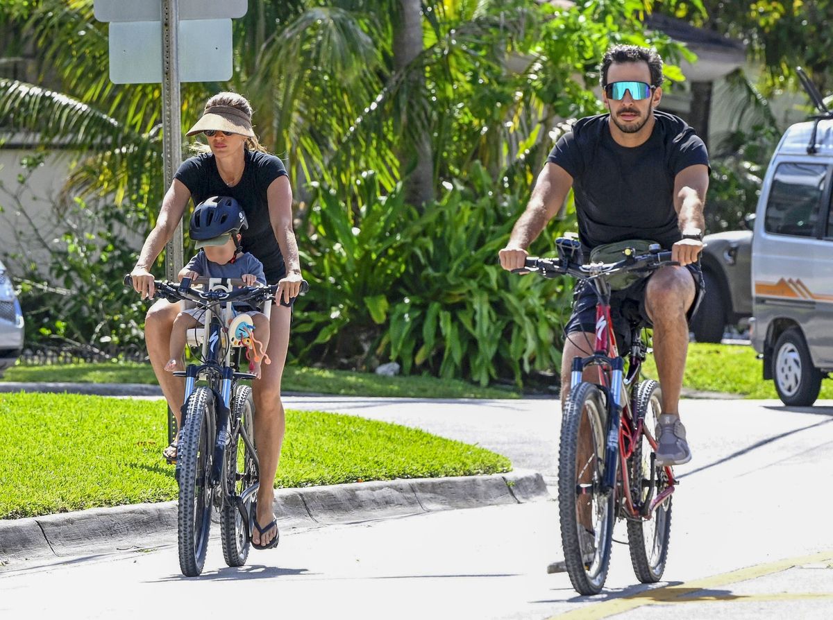 Gisele and Joaquin are both into fitness and outdoor activities 