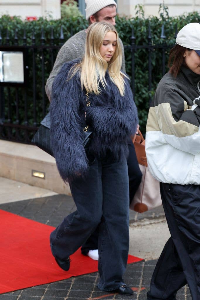 Harper showed off new locks in Paris