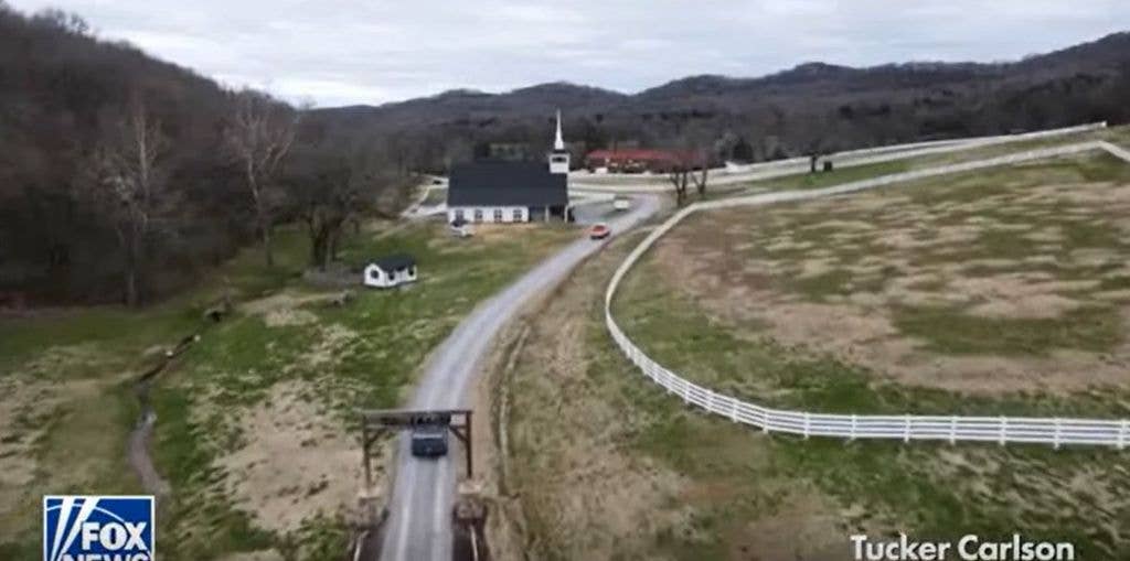 photo of kid rock land