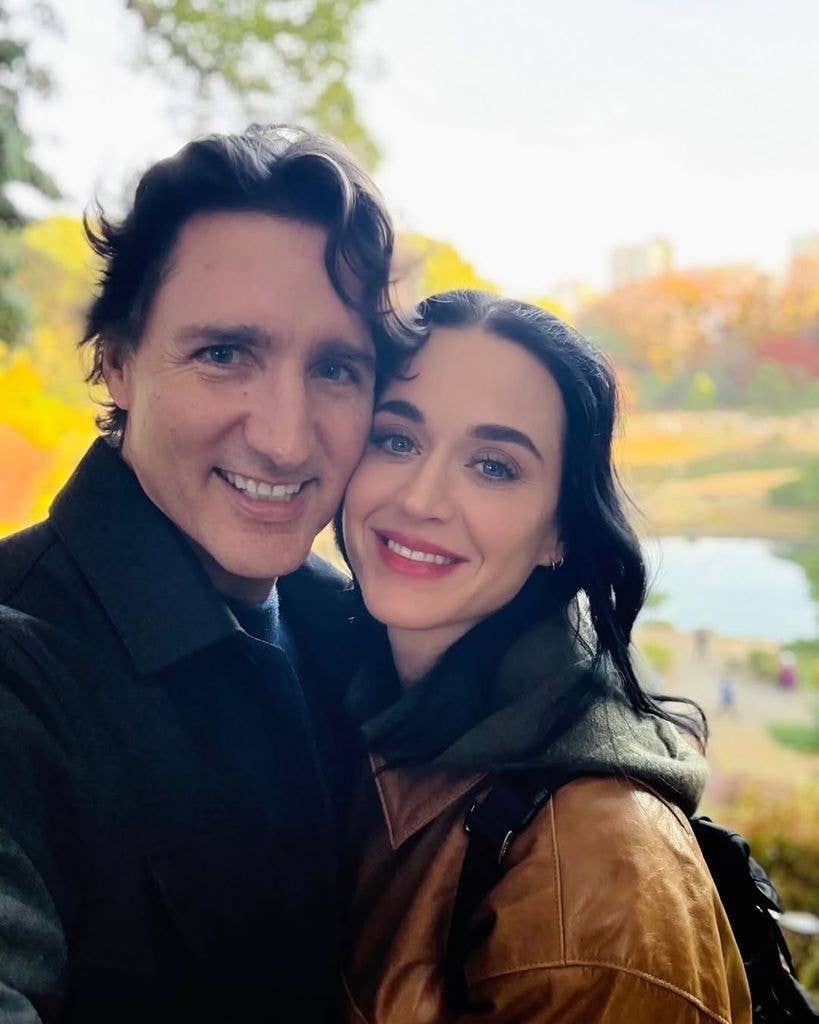 justin trudeau katy perry smiling selfie