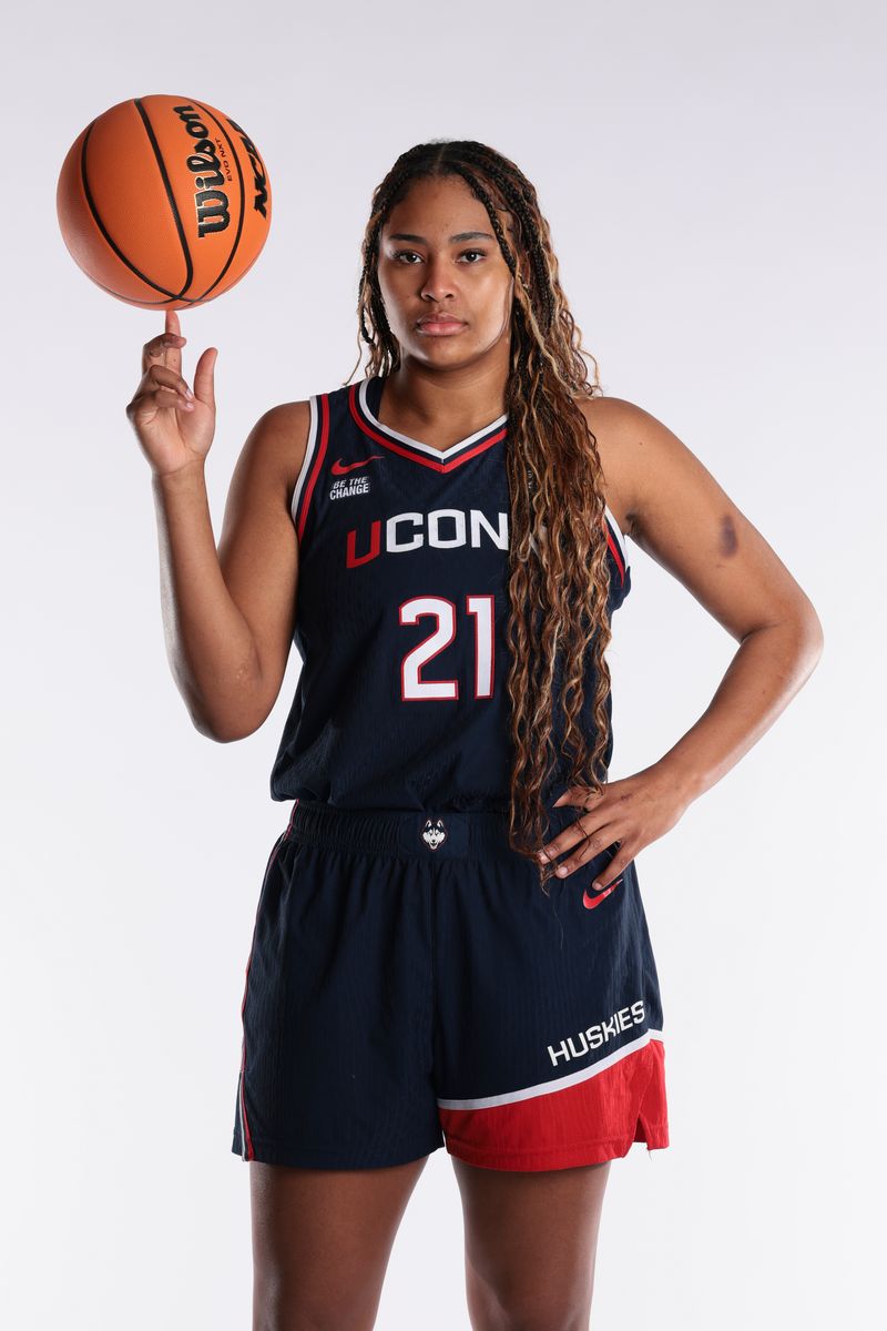 Sarah Strong #21 of the UConn Huskies poses for a portrait at the Phoenix Convention Center.
