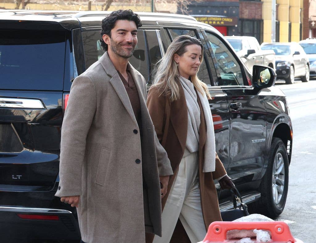 Justin Baldoni and his wife Emily Baldoni arrive at federal court fin February 2026