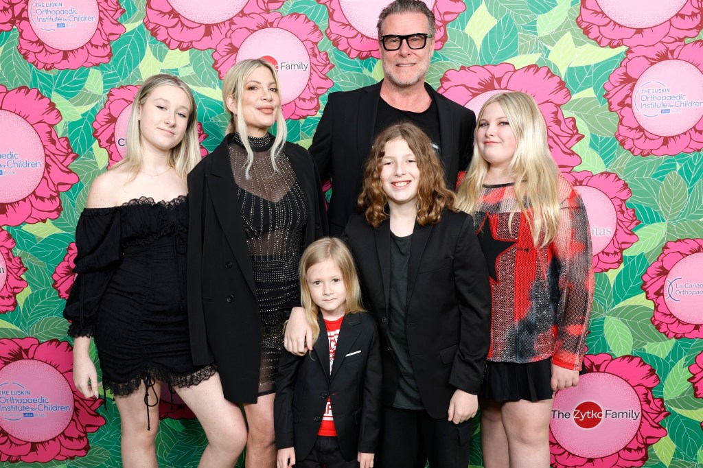 UNIVERSAL CITY, CALIFORNIA - JUNE 10: (L-R) Stella Spelling, Tori Spelling, Beau Spelling, Dean McDermott, Finn Spelling, and  Hattie Spelling attend the Luskin Orthopaedic Institute for Children, Stand for Kids Gala at Universal Studios Hollywood on June 10, 2023 in Universal City, California. (Photo by Stefanie Keenan/Getty Images for LuskinOIC)