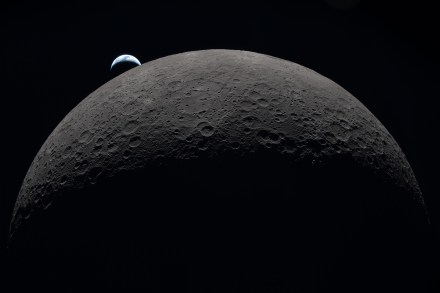 Artemis 2 Photos: Pictures of the Moon, Earthset, Eclipse & More Earth sets at 6:41 p.m. EDT, April 6, 2026, over the Moon’s curved limb in this photo captured by the Artemis II crew during their journey around the far side of the Moon.