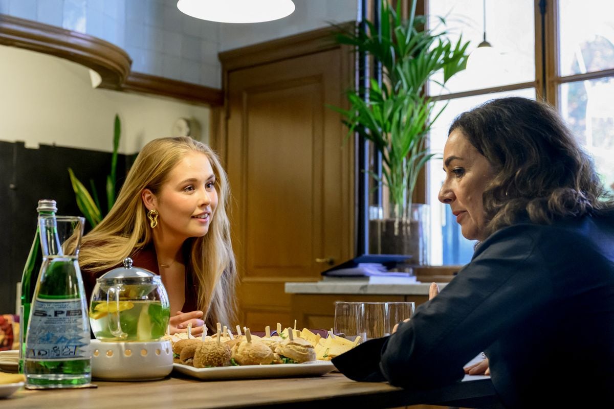 Princess Amalia and Mayor Femke Halsema at her official residence for a brunch
