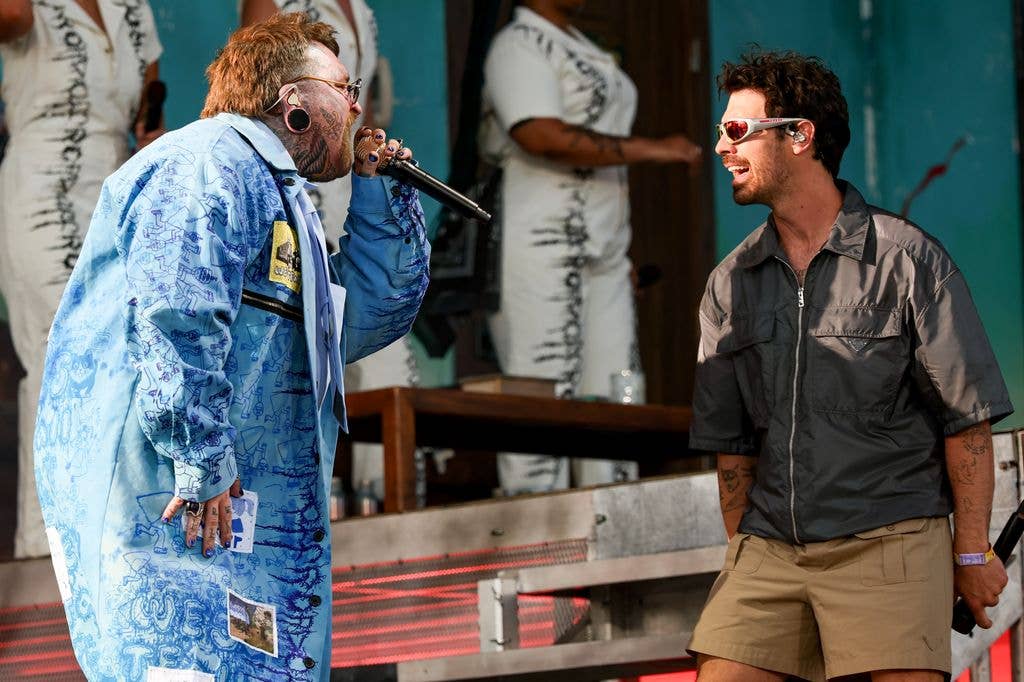 Teddy Swims and Joe Jonas onstage at Coachella