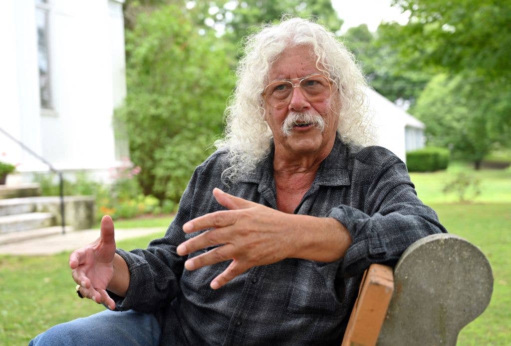 Arlo Guthrie
