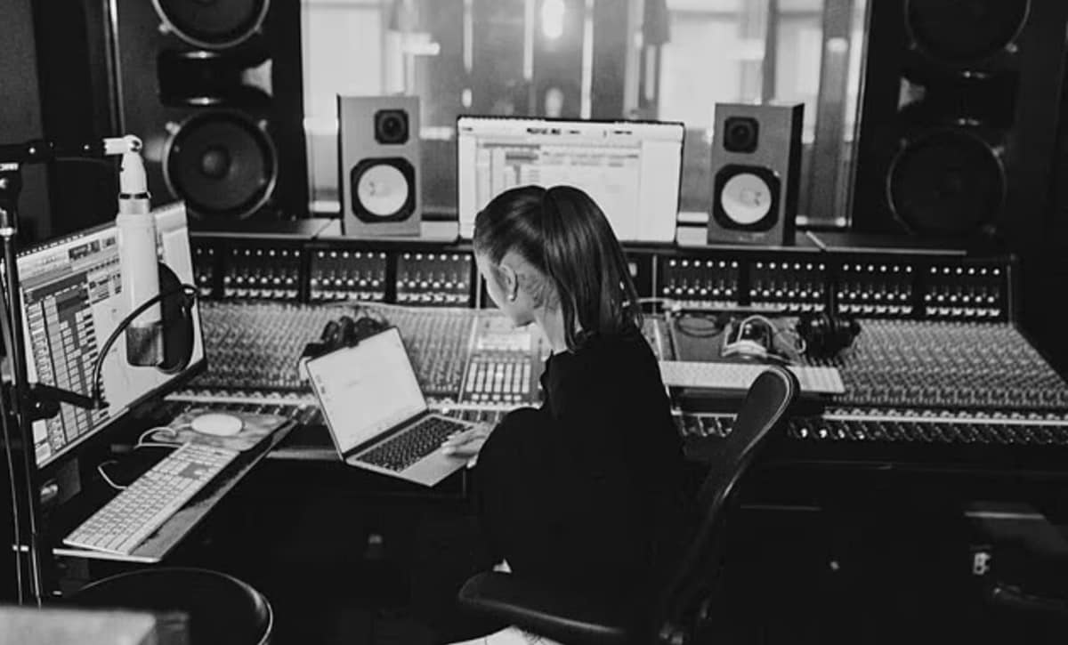 What makes this moment especially intriguing is that Grande previously shut down expectations for new music.