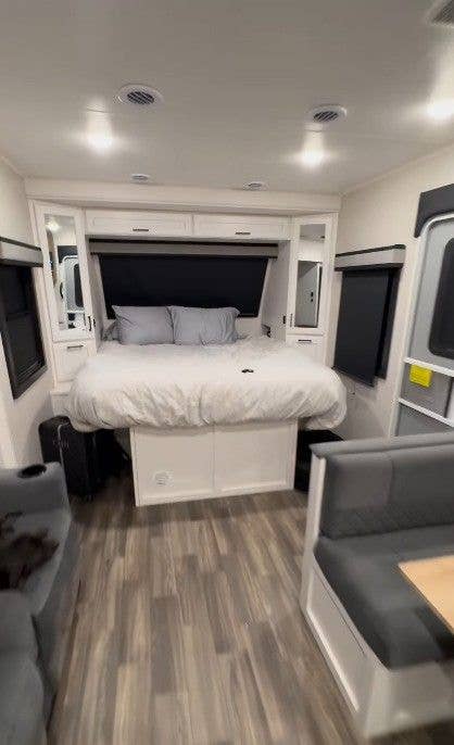 photo of chet hanks double bed inside trailer