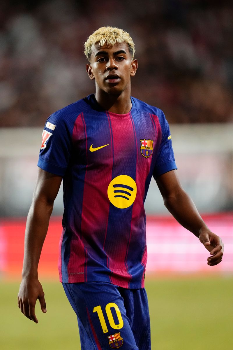 Lamine Yamal remains focused on his recovery as he races to be fully fit for Spain’s World Cup campaign.