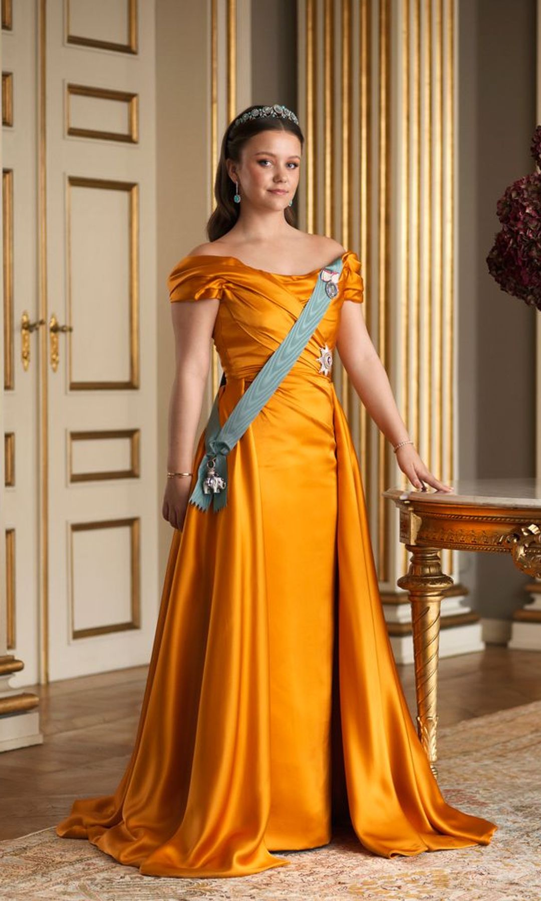3. Tiara Debut