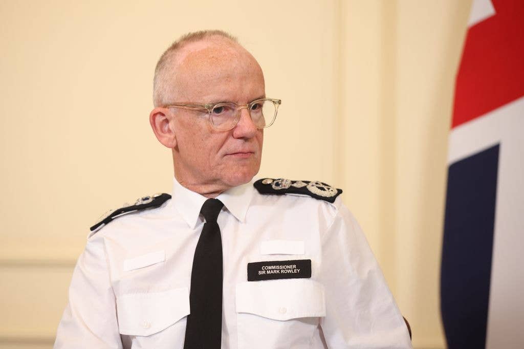 Sir Mark Rowley at a Cabinet meeting