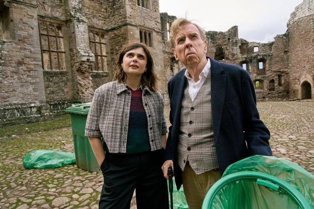 DCI Janie Mallowan (GWYNETH KEYWORTH), John Chapel (TIMOTHY SPALL)
