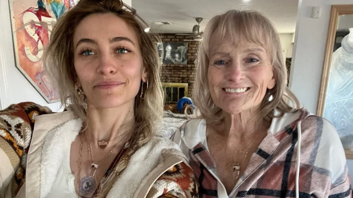 Paris Jackson with her mother, Debbie Rowe
