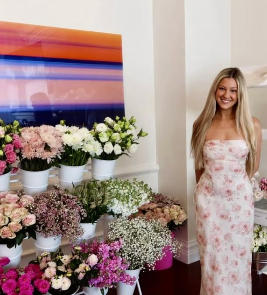 Ava looked stunning in a floral dress