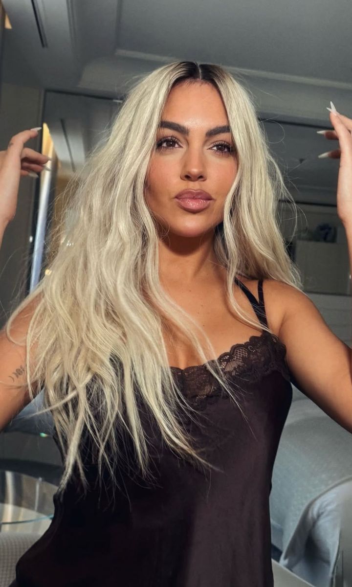 Georgina Rodríguez stuns at Cannes with a dramatic new look: A platinum blonde hairstyle reminiscent of Kim Kardashian
