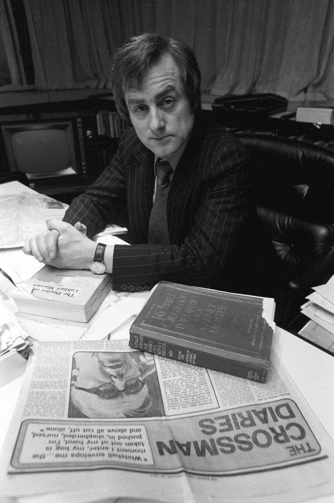 Harold Evans, Editor of the London Sunday Times, 1975