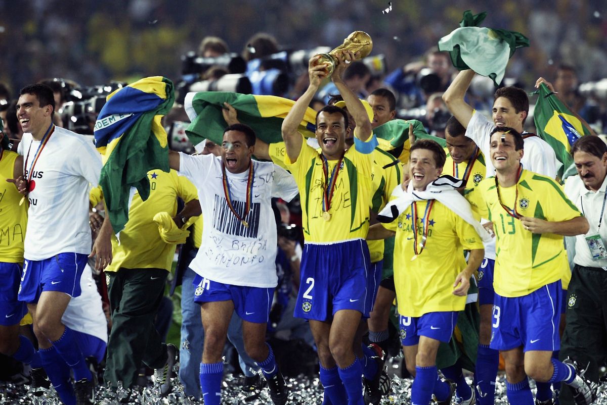 Brazil celebrating its World Cup Win in 2002