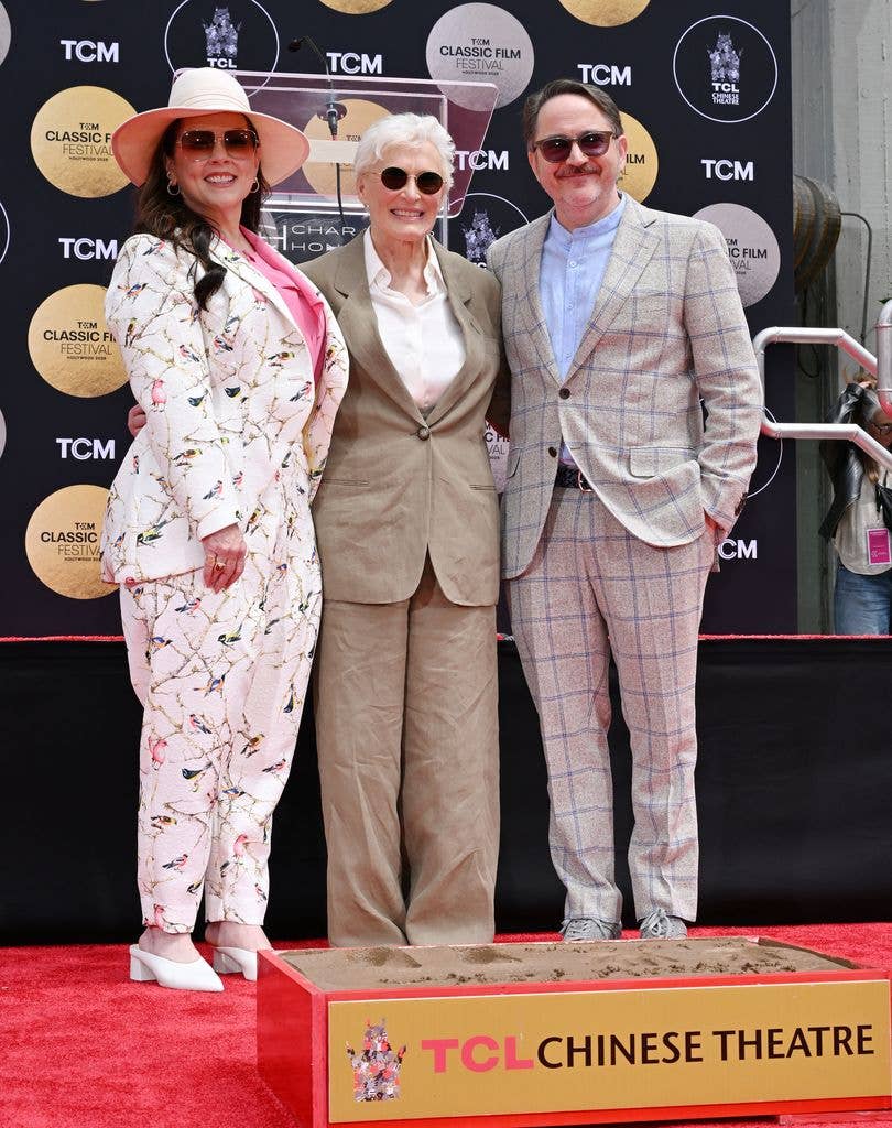 Melissa McCarthy, Glenn Close and Ben Falcone at the Handprint and Footprint Ceremony Honoring Glenn Close held at TCL Chinese Theatre on May 01, 2026 in Los Angeles, California. 