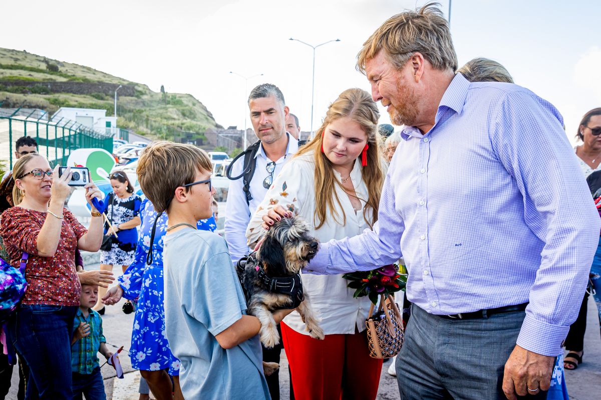 The tour took the family across Bonaire, Aruba, Curaçao, Sint Maarten, Sint Eustatius and Saba, with an intense programme of around 70 engagements.