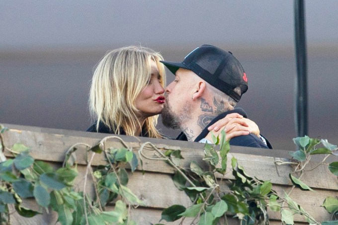 Cameron Diaz & Benji Madden Kiss At Hyde Park Fest