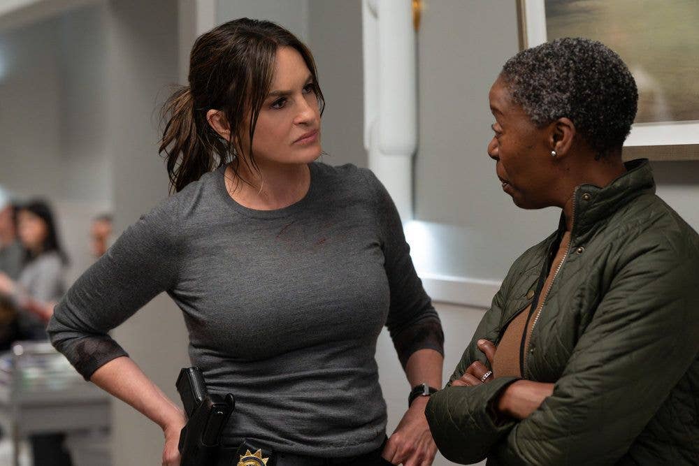 Mariska Hargitay as Capt. Olivia Benson, Noma Dumezweni as Chief Tynan -- (Photo by: Virginia Sherwood/NBC)