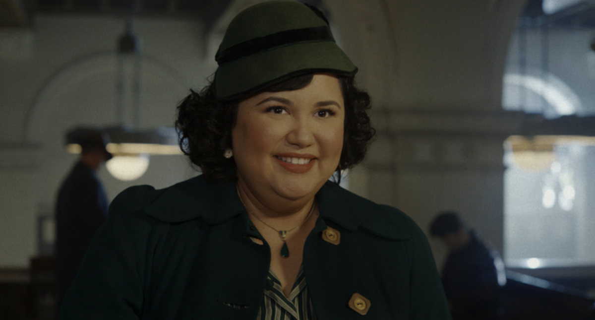 Karen Rodriguez plays Janet Ruiz